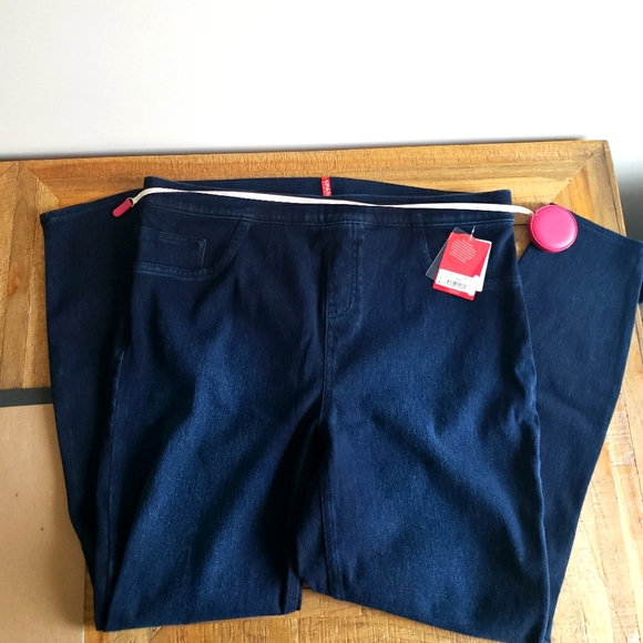SPANX Ankle Jean-ish line of Jeggings in midnight rinse - Picture 1 of 6